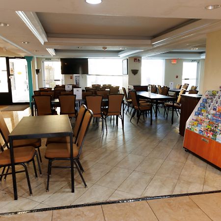 Garnet Inn & Suites オーランド エクステリア 写真