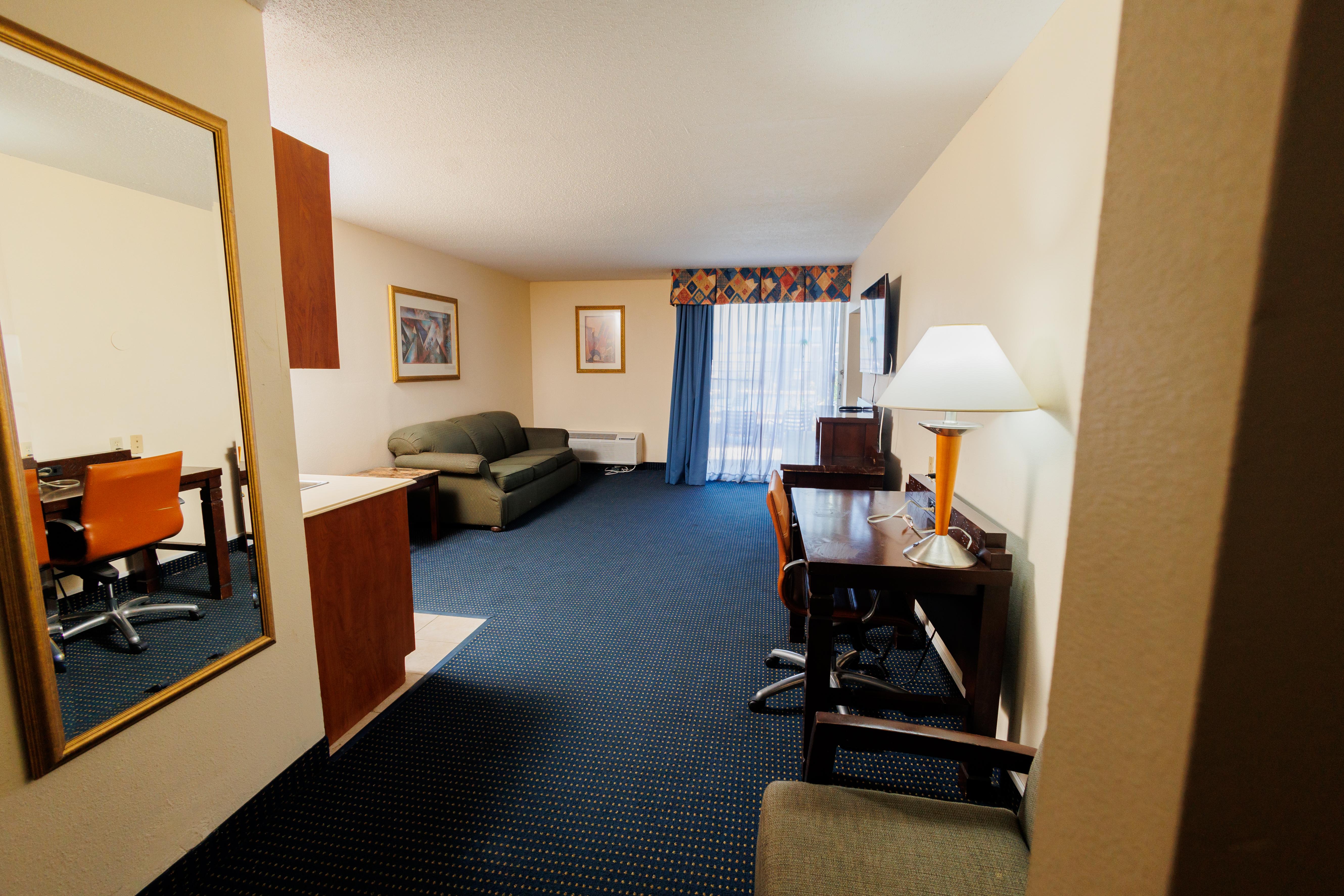 Garnet Inn & Suites オーランド エクステリア 写真