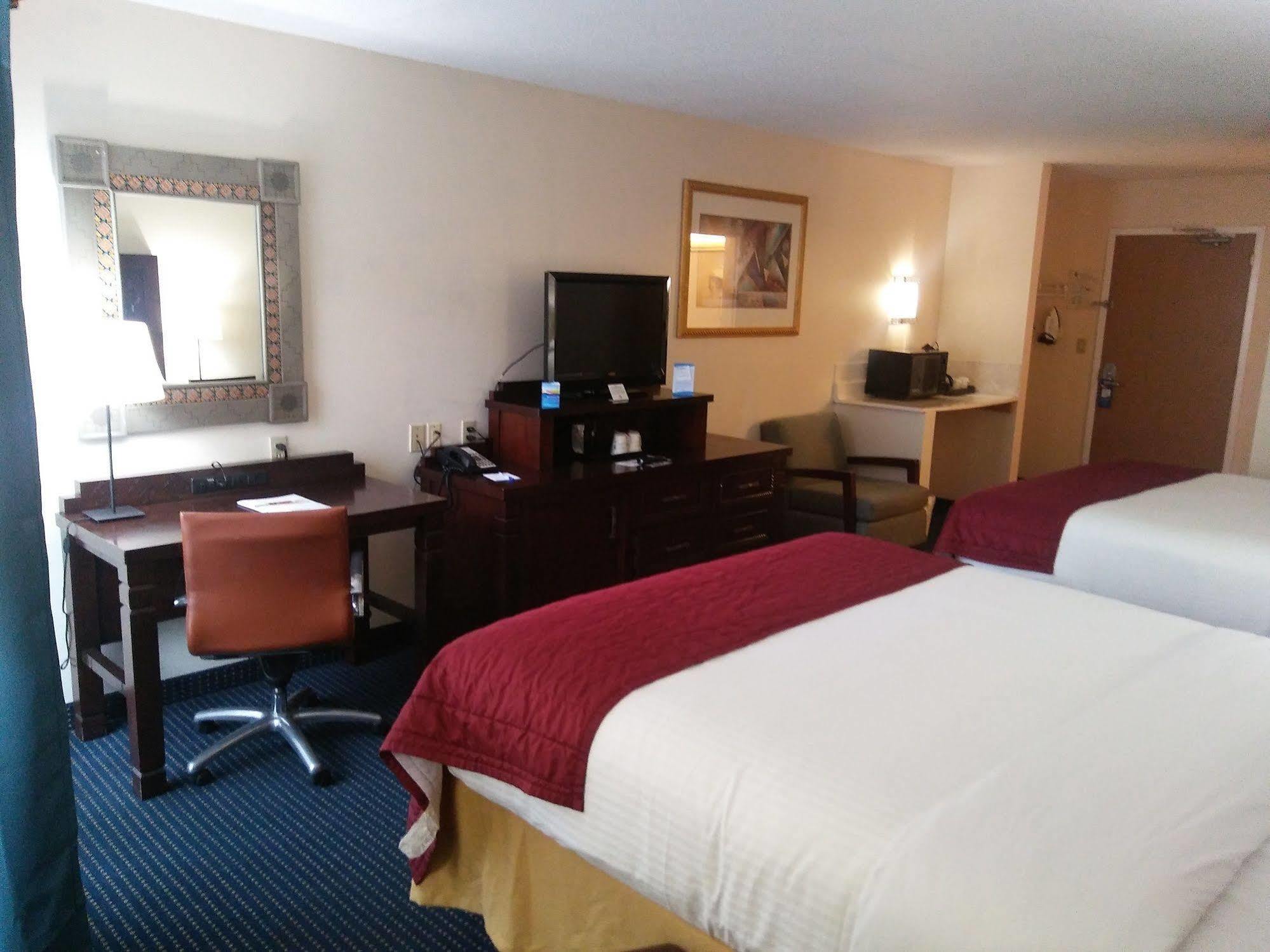 Garnet Inn & Suites オーランド エクステリア 写真