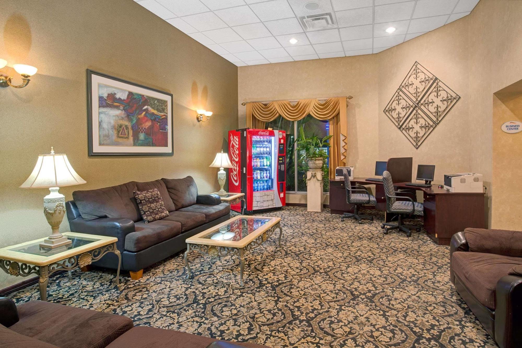 Garnet Inn & Suites オーランド エクステリア 写真